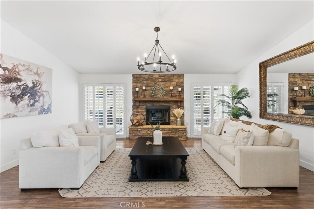 40780 Carmelita Property Photo 4
