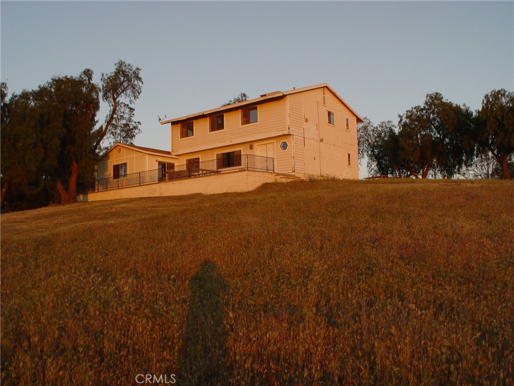 38400 San Ignacio Property Photo 3