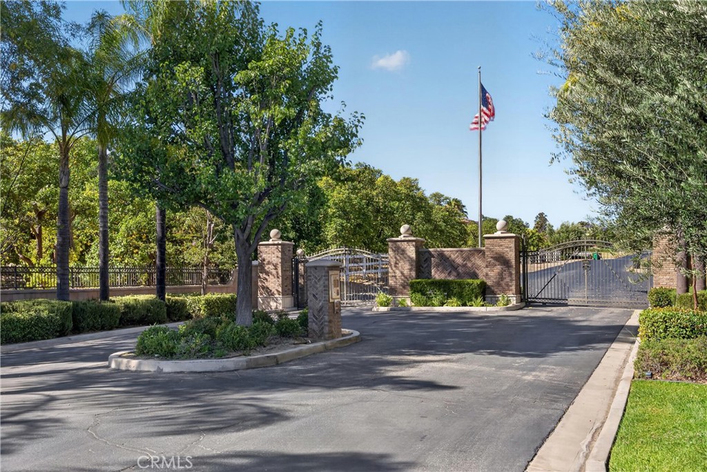 38623 Martin Ranch Road Property Photo 1