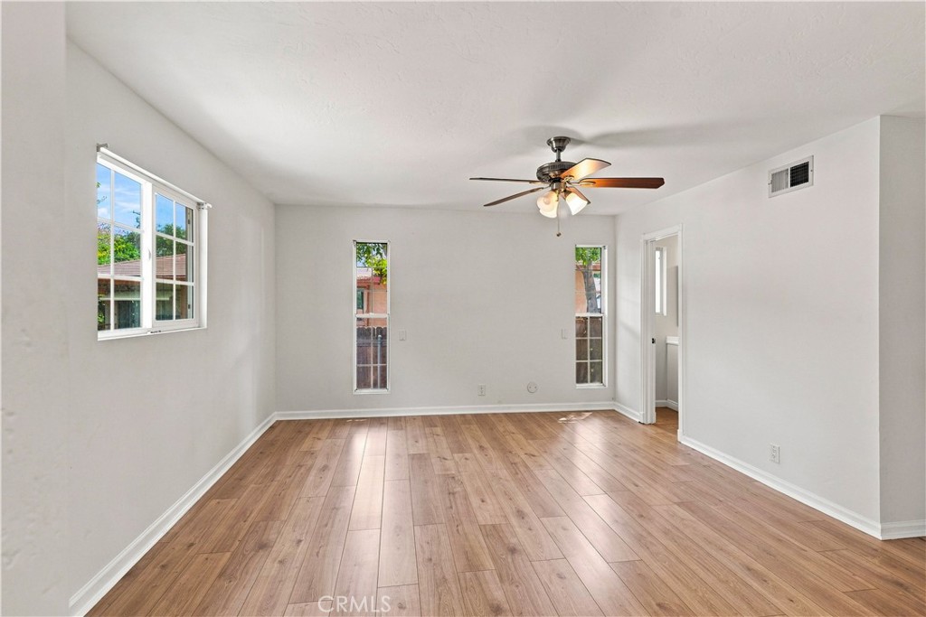 1340 E Fallbrook Street Property Photo 10