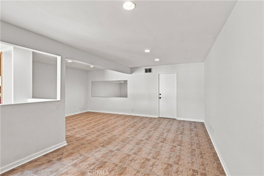 1340 E Fallbrook Street Property Photo 21