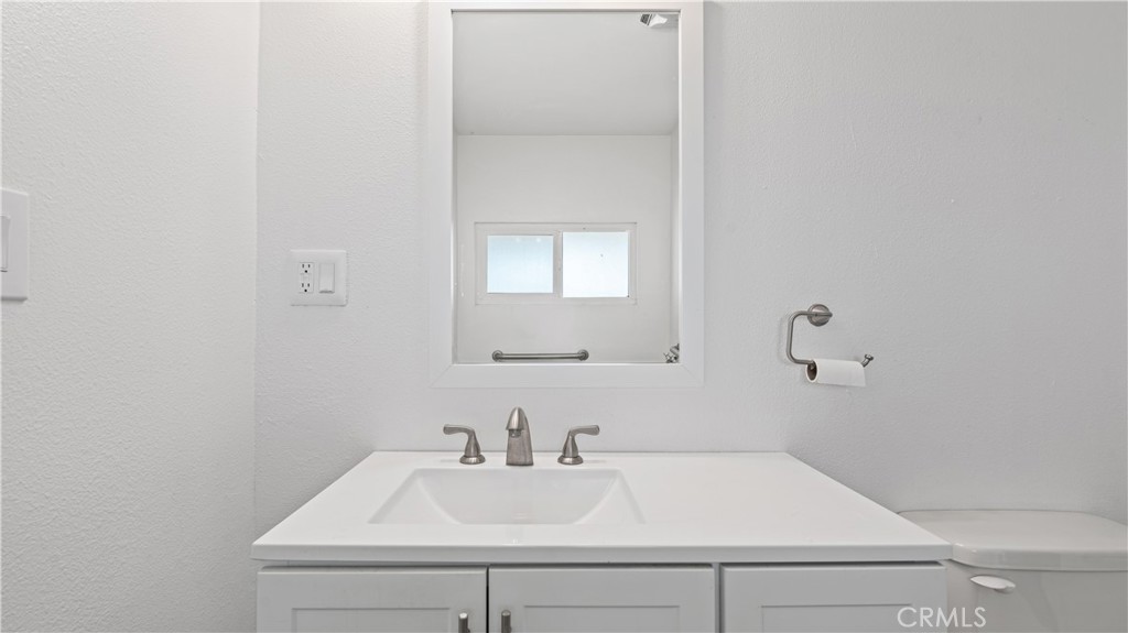 28736 Warren Property Photo 32
