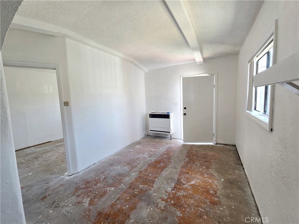 1914 Locust Property Photo 10