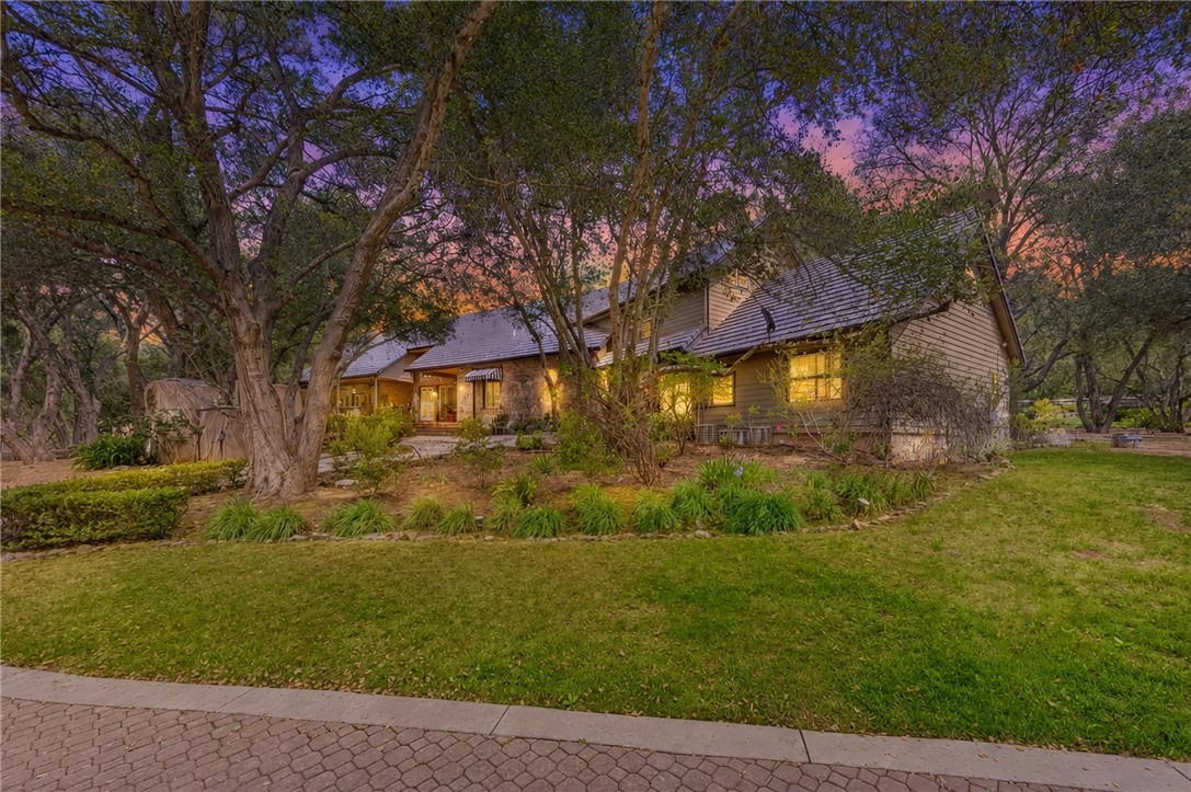 45455 Lorenz Lane Property Photo 3
