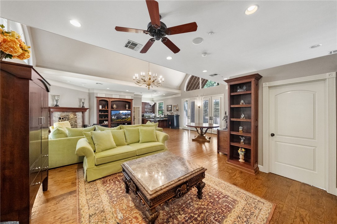 45455 Lorenz Lane Property Photo 19