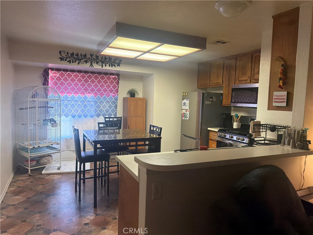 1365 Crafton Avenue 2052 Property Photo 2