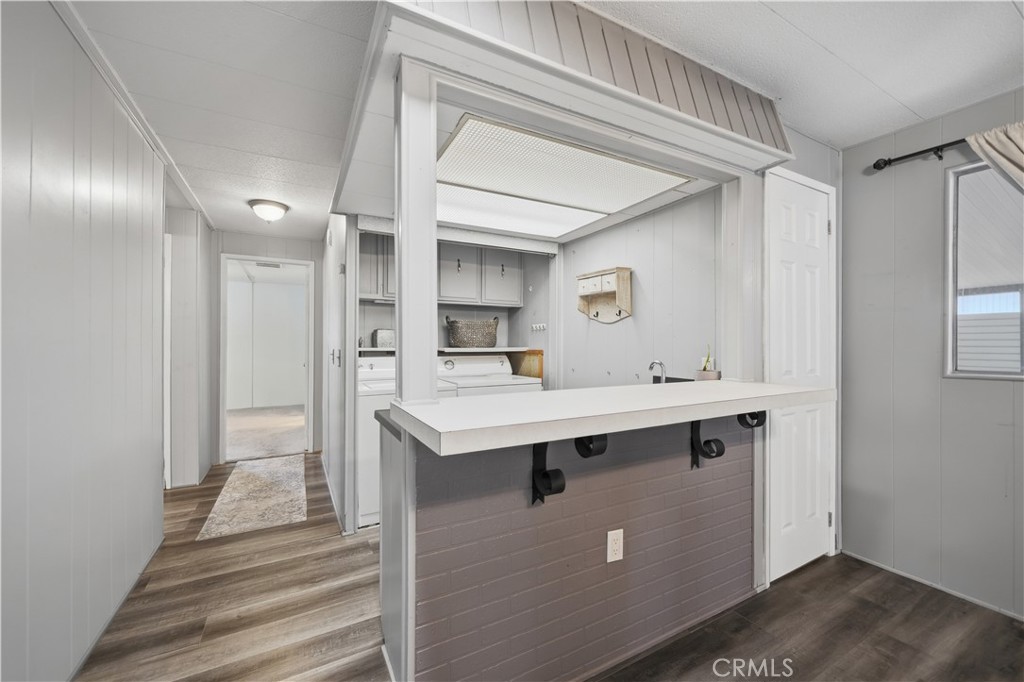 1219 E Barham, Space 45 Property Photo 12