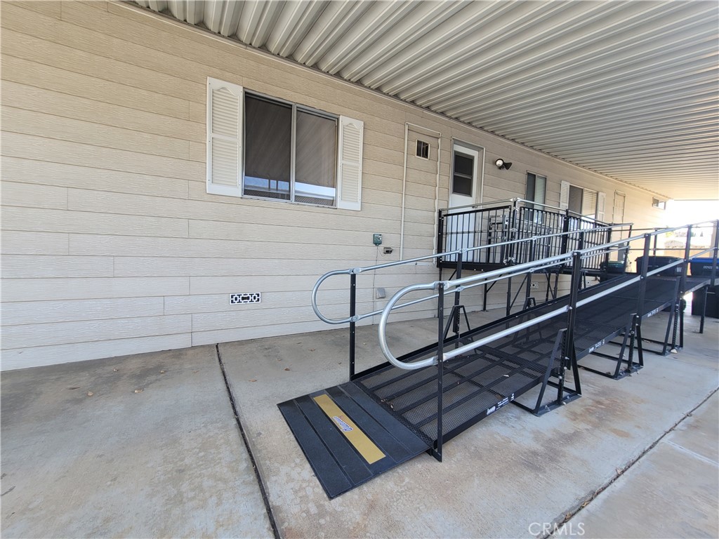 27601 Sun City Boulevard 190 Property Photo 8