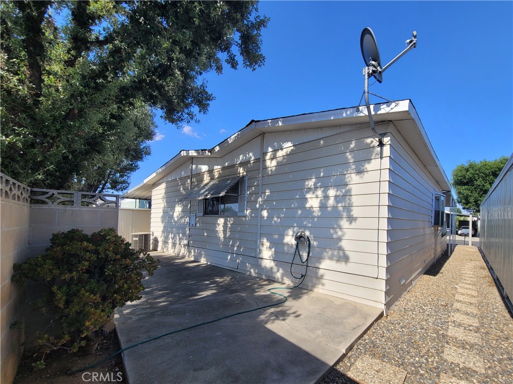 27601 Sun City Boulevard 190 Property Photo 13