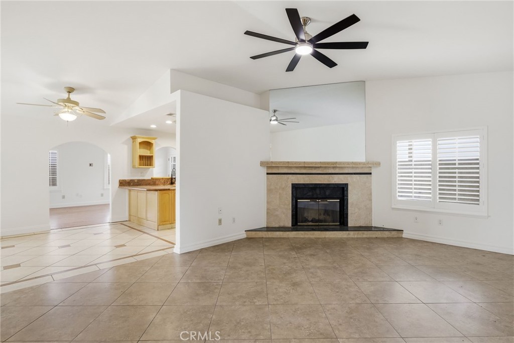 29628 Squaw Valley Drive Property Photo 5
