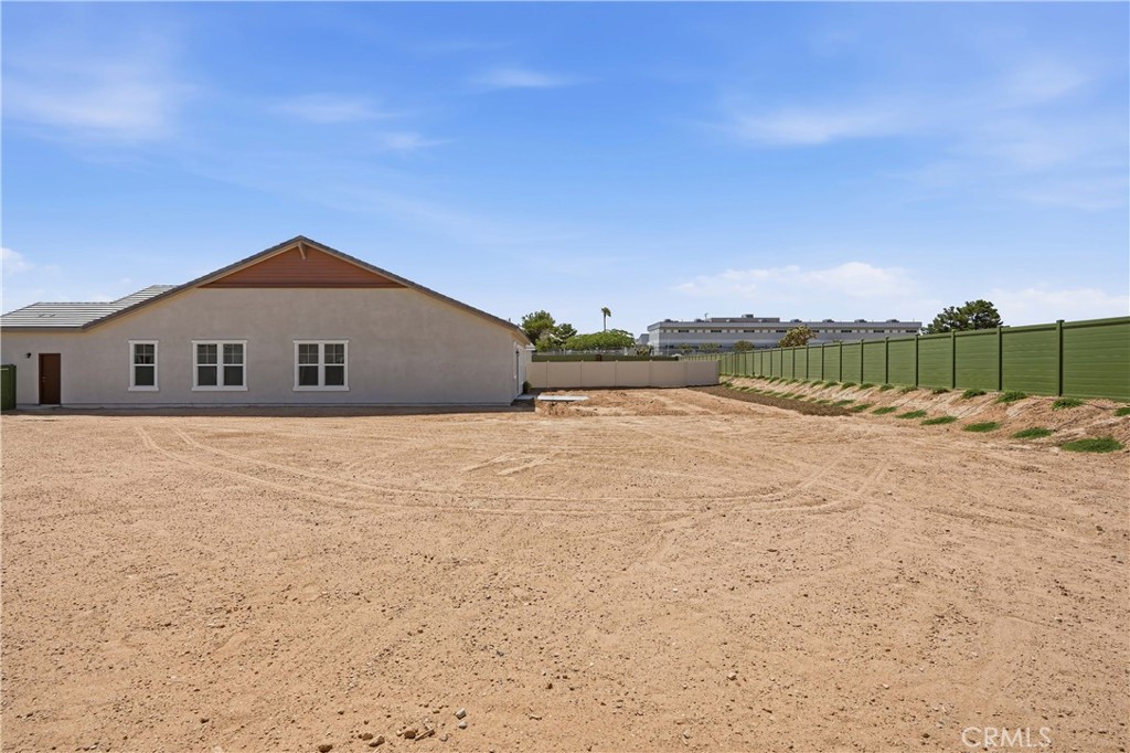 17714 Doheny Court Property Photo 26
