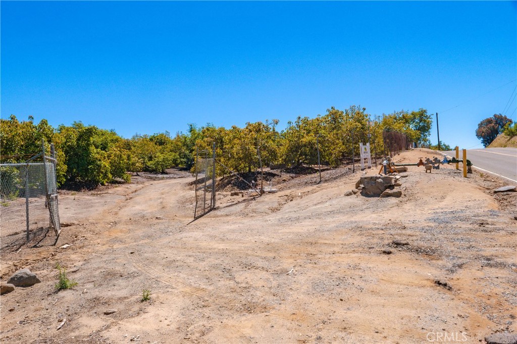 3738 Camaron Rd Property Photo 14