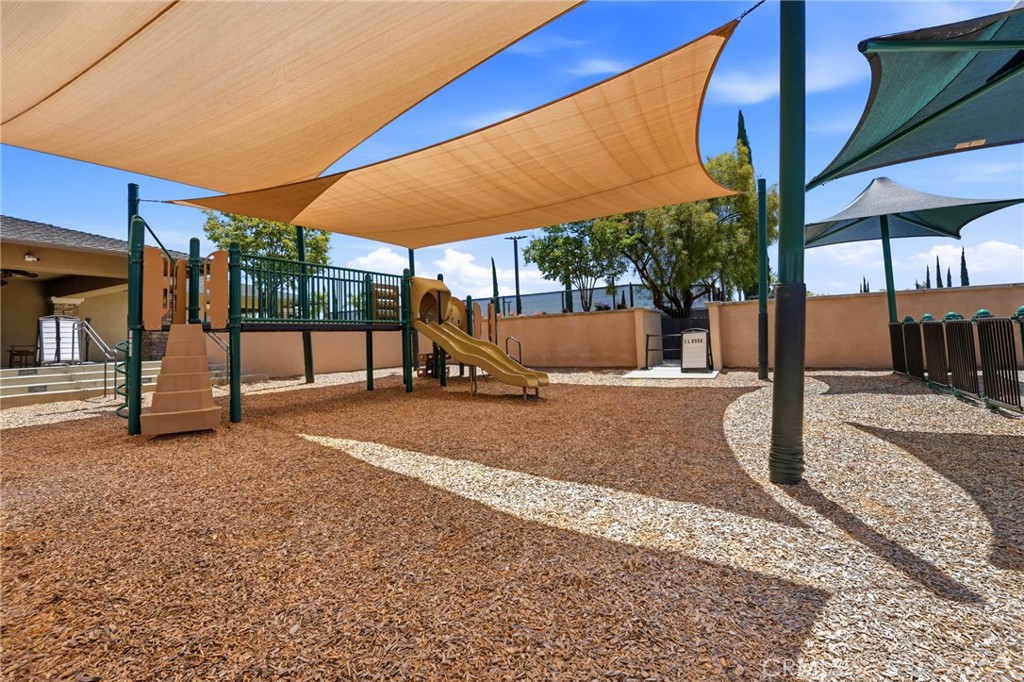 33882 Flora Springs Property Photo 35