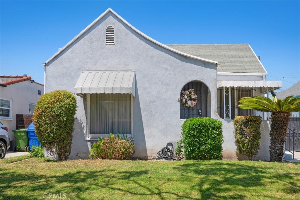 1847 W 68th Property Photo 1