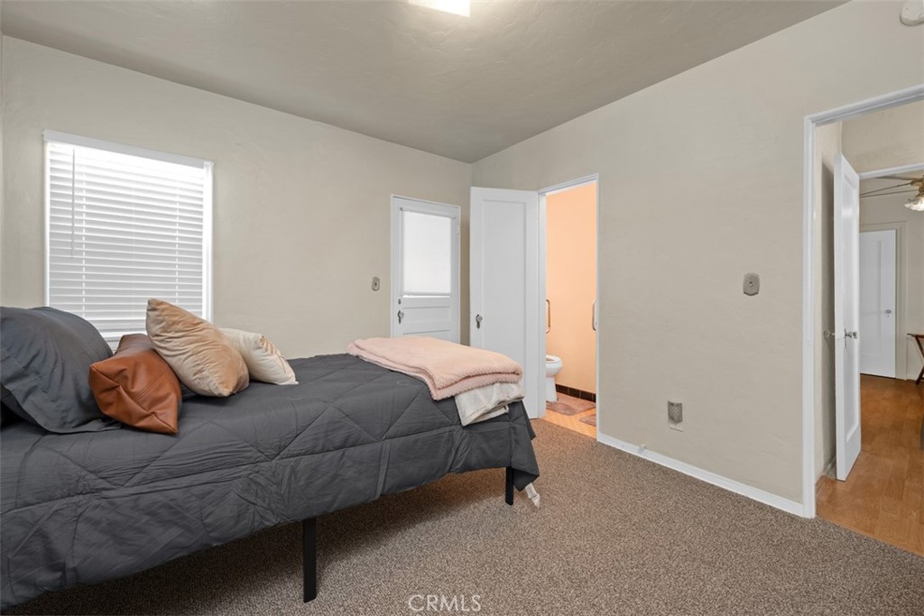 1847 W 68th Property Photo 15