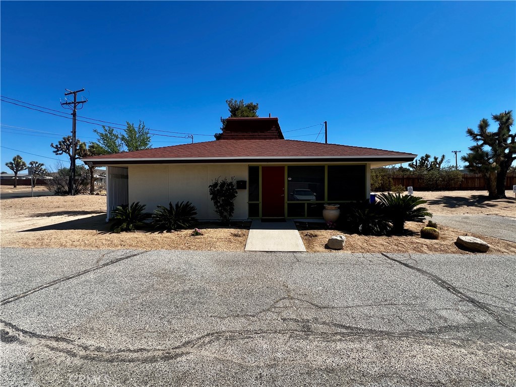 7328 Valley Vista Property Photo 5