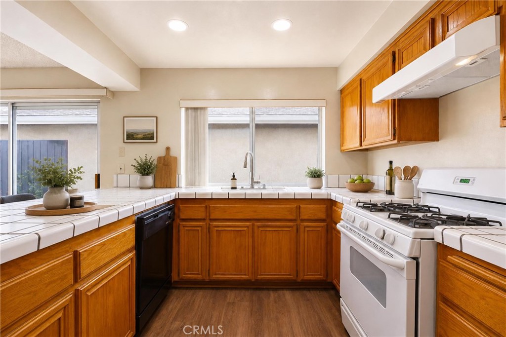 8901 Serapis 8 Property Photo 11