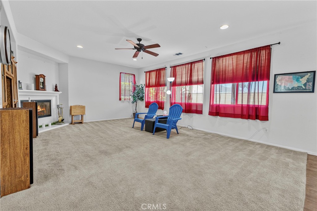 29949 Fox Creek Property Photo 7