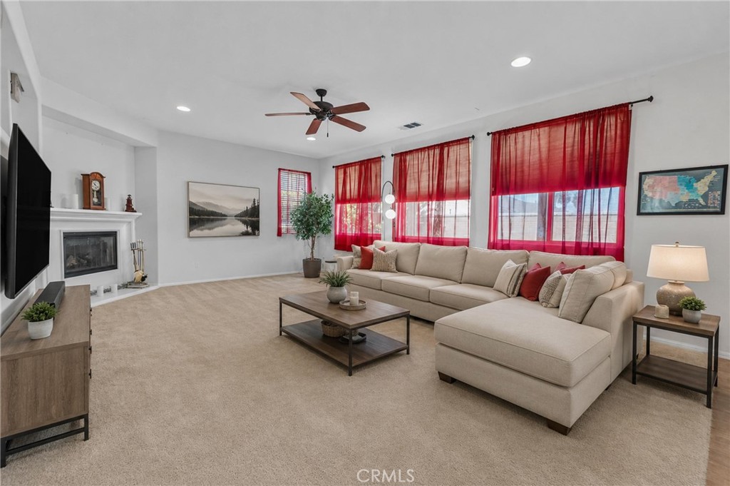 29949 Fox Creek Property Photo 9