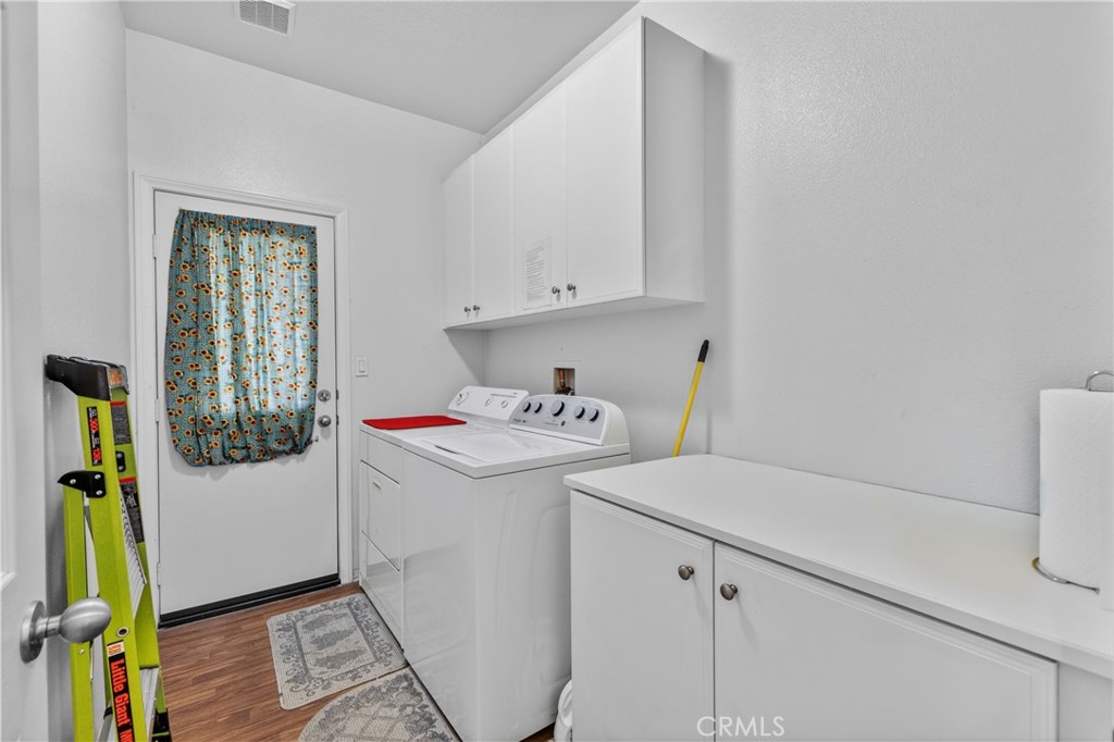 29949 Fox Creek Property Photo 32