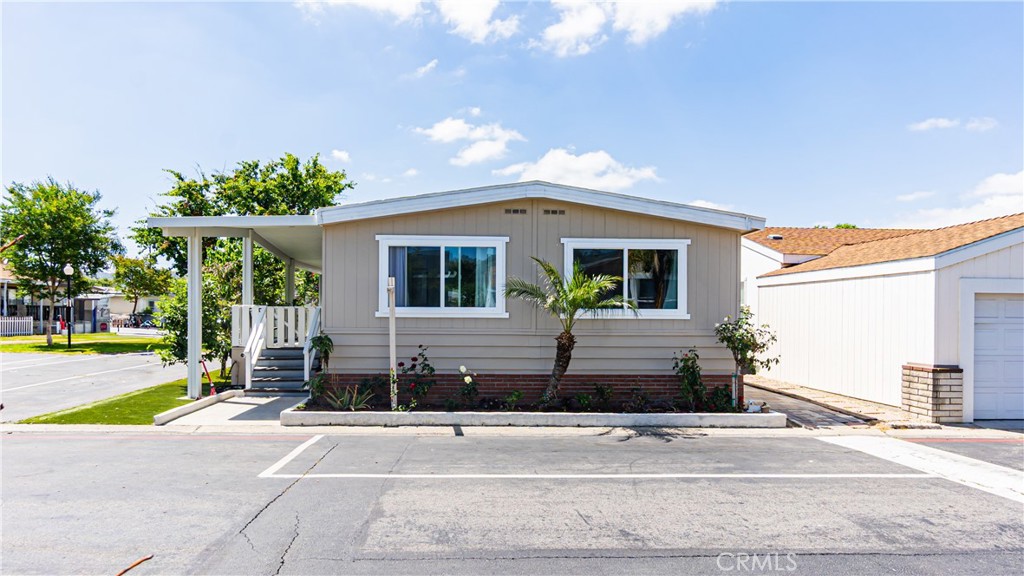 5815 E La Palma 286 Property Photo 1
