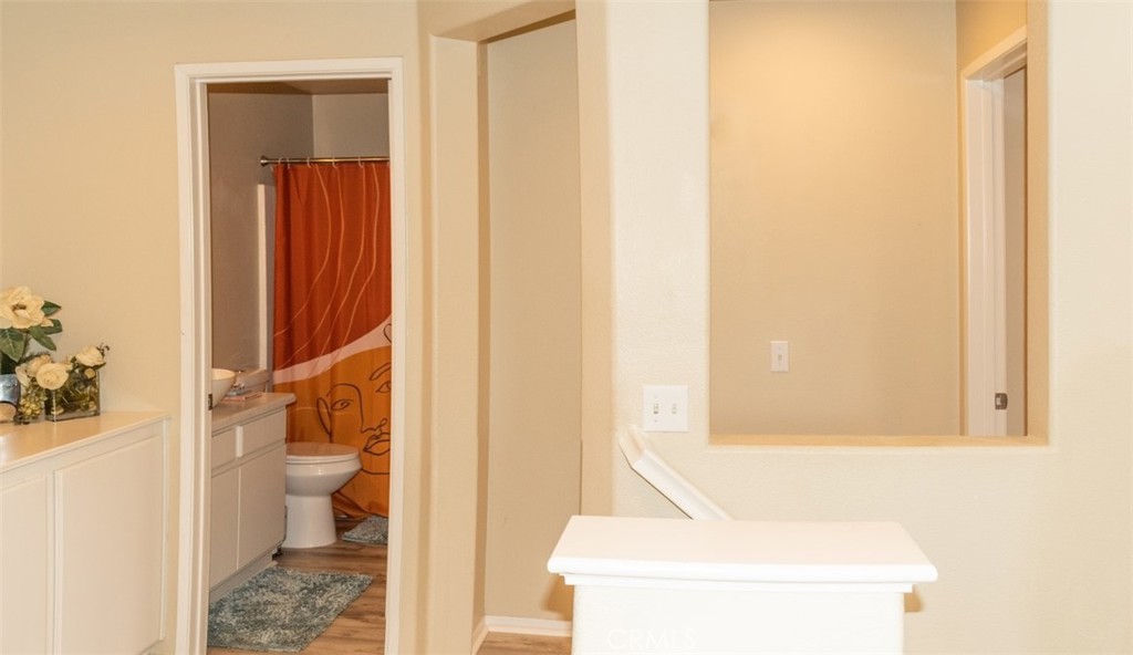 33634 Emerson B Property Photo 19