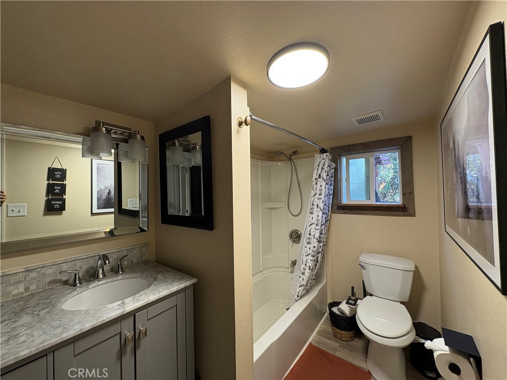 36750 Hilltop Property Photo 18