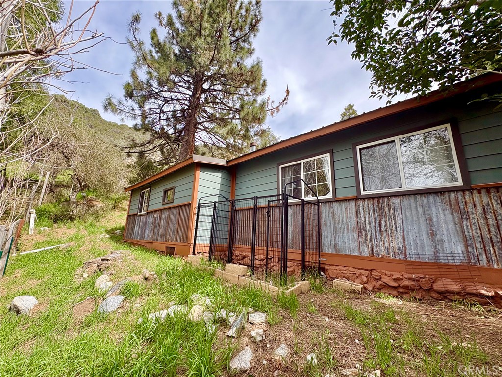 36750 Hilltop Property Photo 24