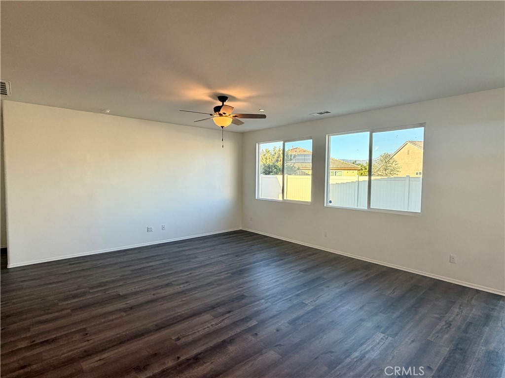 914 Haviture Property Photo 5