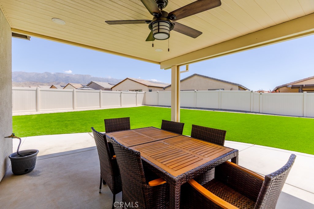 1560 Harmonie Property Photo 22
