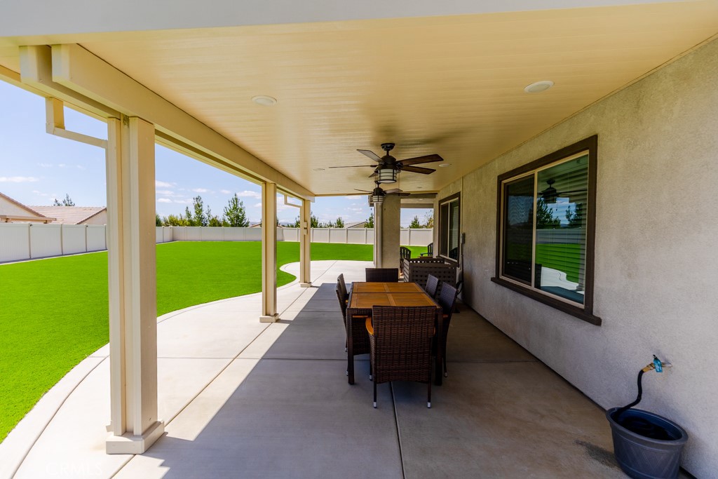 1560 Harmonie Property Photo 27