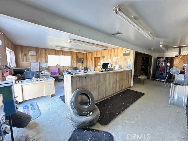 1340 W Hobsonway Property Photo 7