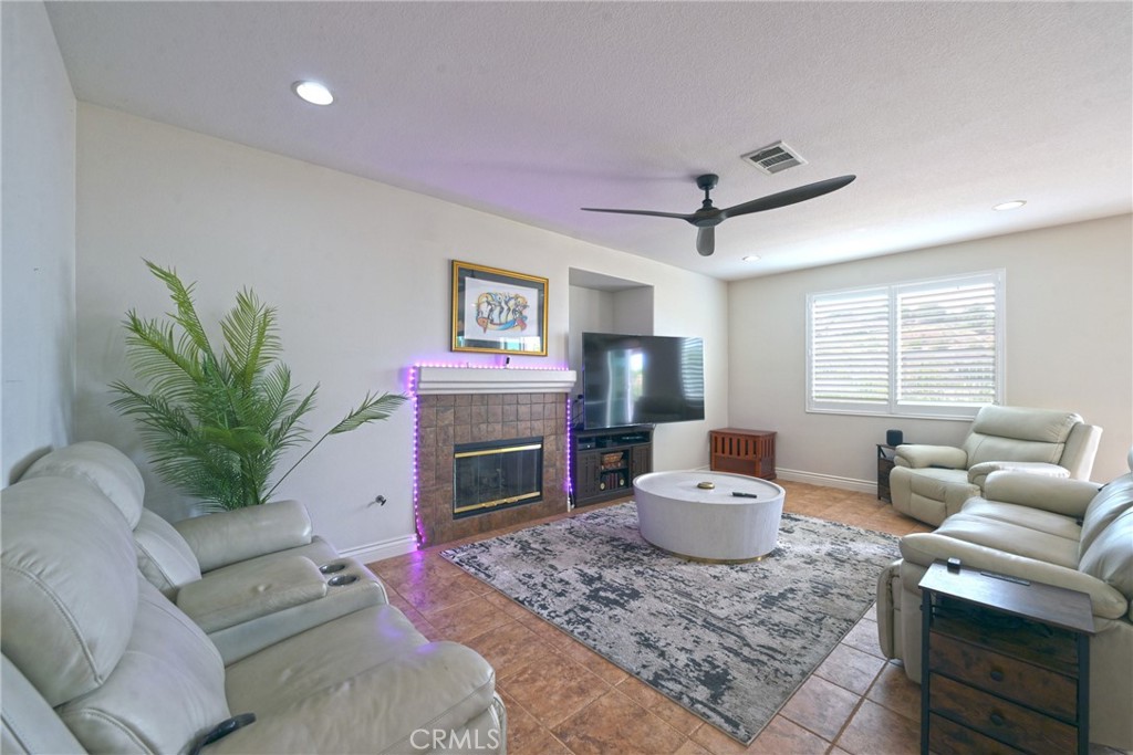26784 Lemon Grass Property Photo 16