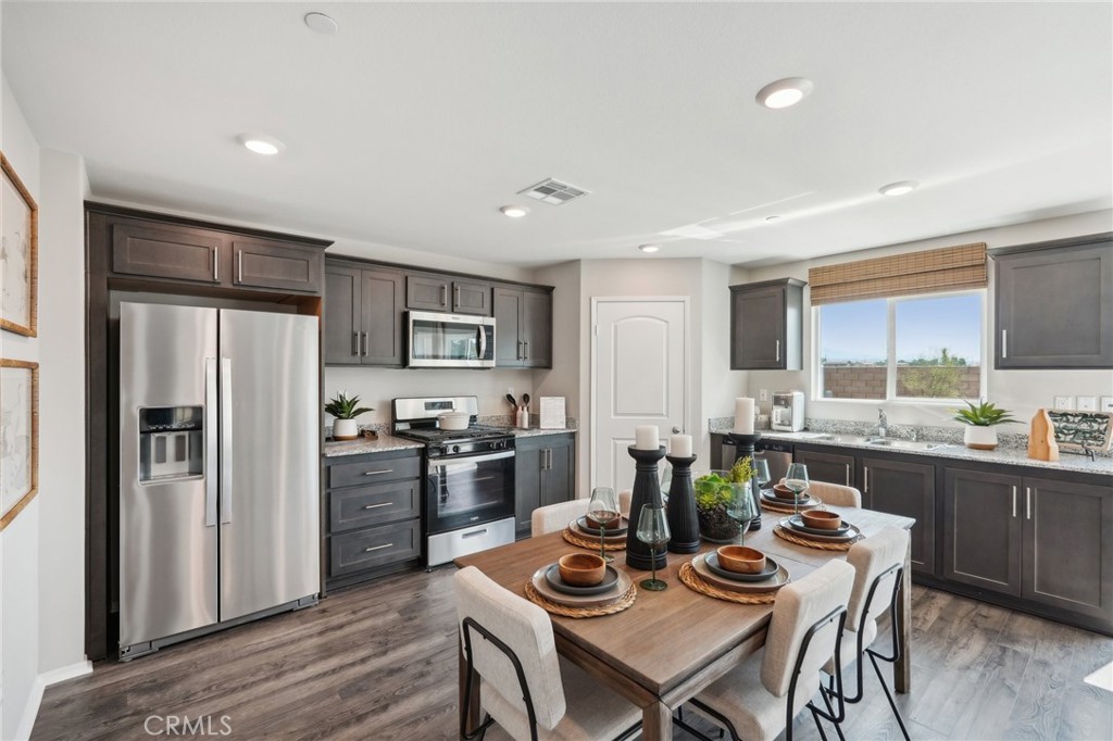 14080 Larissa Street Property Photo 12