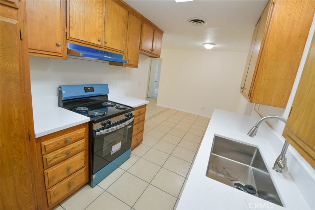 815 Coral Avenue Property Photo 3