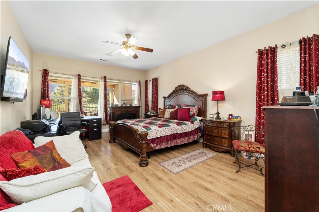 29325 Sparkling Drive Property Photo 18