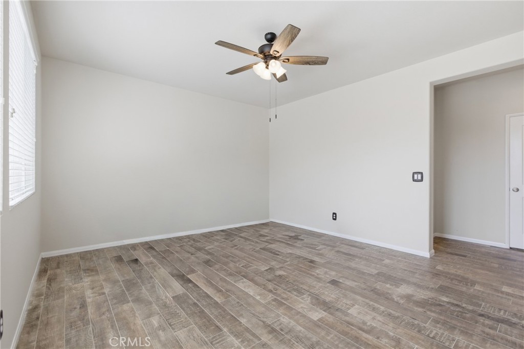 29302 Fall River Property Photo 15