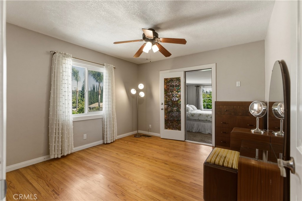 1611 Hillcrest Property Photo 36