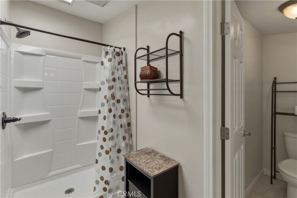 1611 Hillcrest Property Photo 39