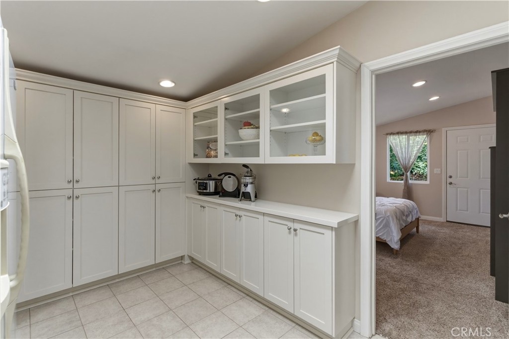 1611 Hillcrest Property Photo 45