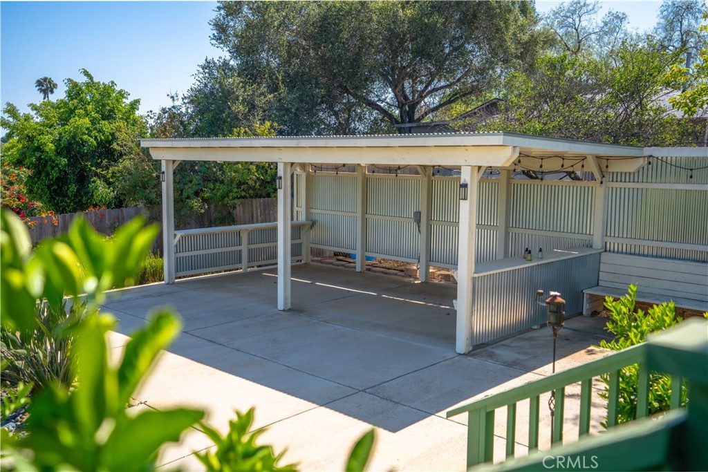 1611 Hillcrest Property Photo 55