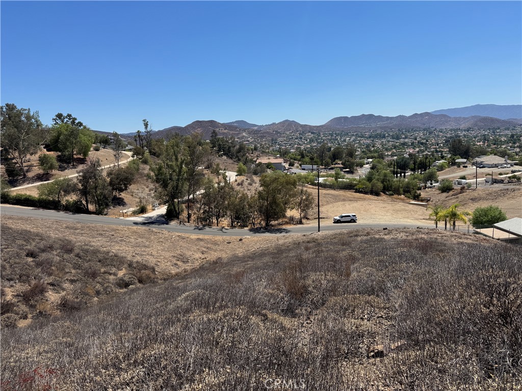 0 Beverly Property Photo 3