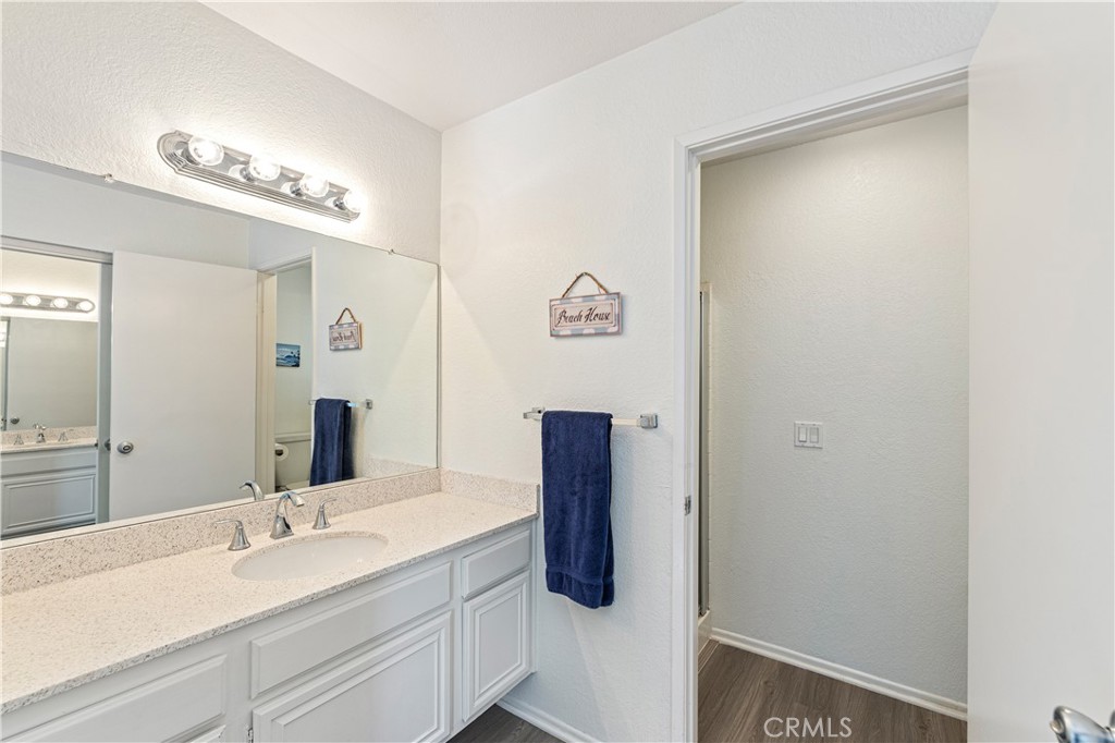 1022 Grape Property Photo 15