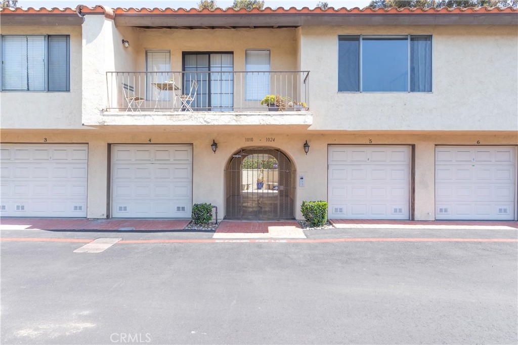 1022 Grape Property Photo 19