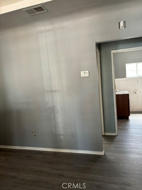 629 E Latham Avenue Property Photo 3