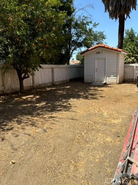 629 E Latham Avenue Property Photo 11