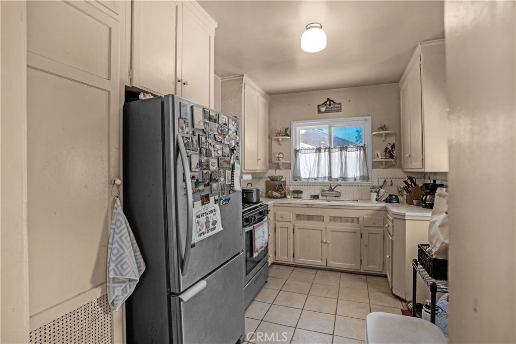 110 Elmwood Property Photo 12