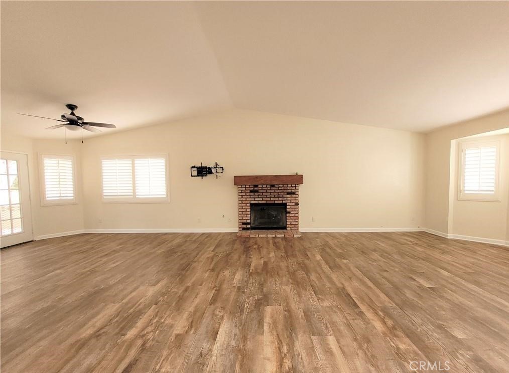 2624 Beech Tree Property Photo 4
