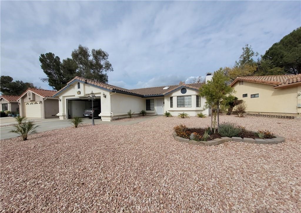 2624 Beech Tree Property Photo 22