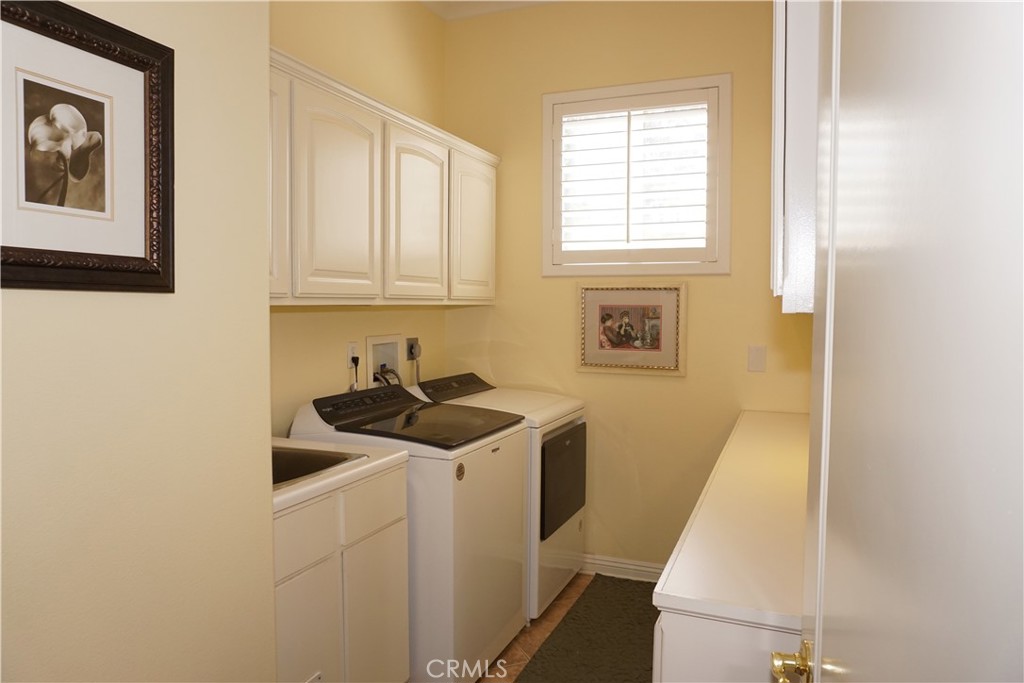 22142 Hoofbeat Property Photo 31